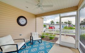Sun-Soaked Retreat In The Villages With Grill!